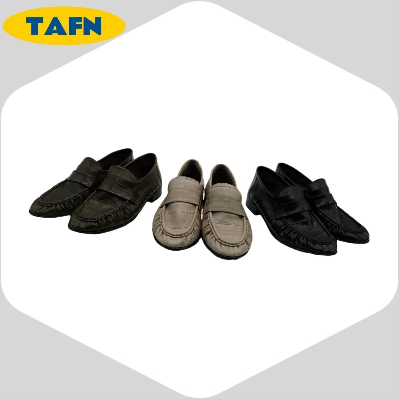 Loafers Slip-on Flat Shoes Trendy Style High-End Good-Looking All-Matching Comfortable Refined and Simple  A40101