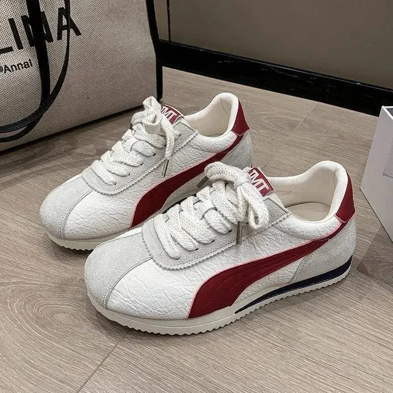 Sneakers Women's Sporty Casual Flat Bottom Shoes Autumn New Breathable Lightweight Soft Bottom Rubber Platform Shoes