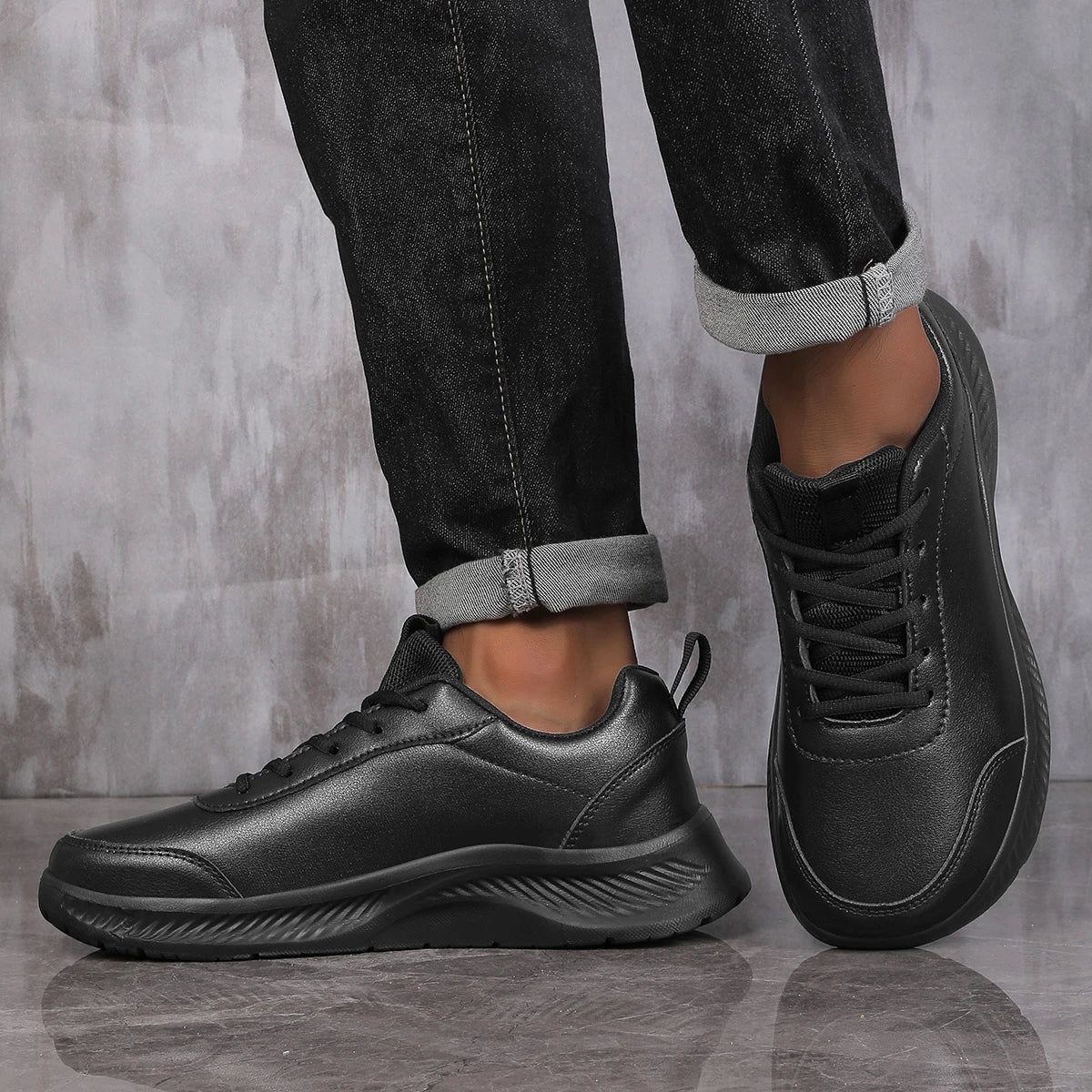 Men's Casual Sneakers Sports Shoes with Comfortable Leather Surface Men's Outdoor Widened Toe Men's Shoes for Men Sneakers