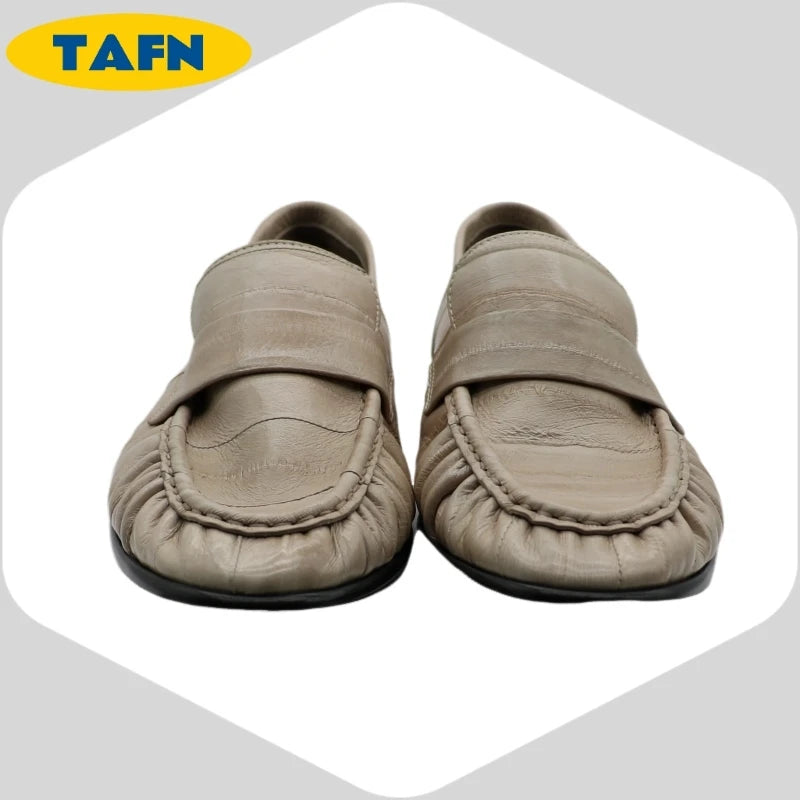 Loafers Slip-on Flat Shoes Trendy Style High-End Good-Looking All-Matching Comfortable Refined and Simple  A40101