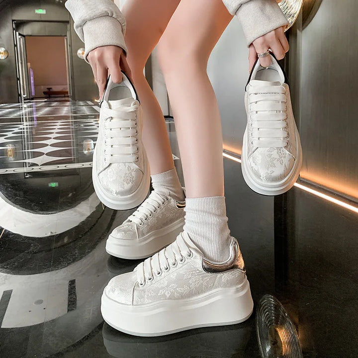 Sneakers for Women 2024 New Fashion Platform Shoe Spring Autumn Casual Flats Female Thick Sole Breathable White Vulcanized Shoes