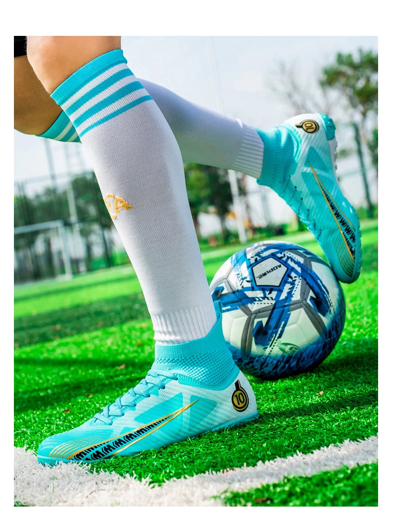 Men Soccer Shoes Kids Football Boots Women Professional Soccer Cleats Antiskid Chaussure Football TF/FG Outdoor Football Shoes