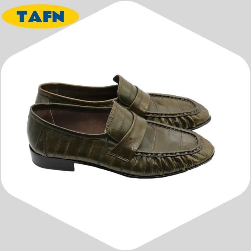 Loafers Slip-on Flat Shoes Trendy Style High-End Good-Looking All-Matching Comfortable Refined and Simple  A40101