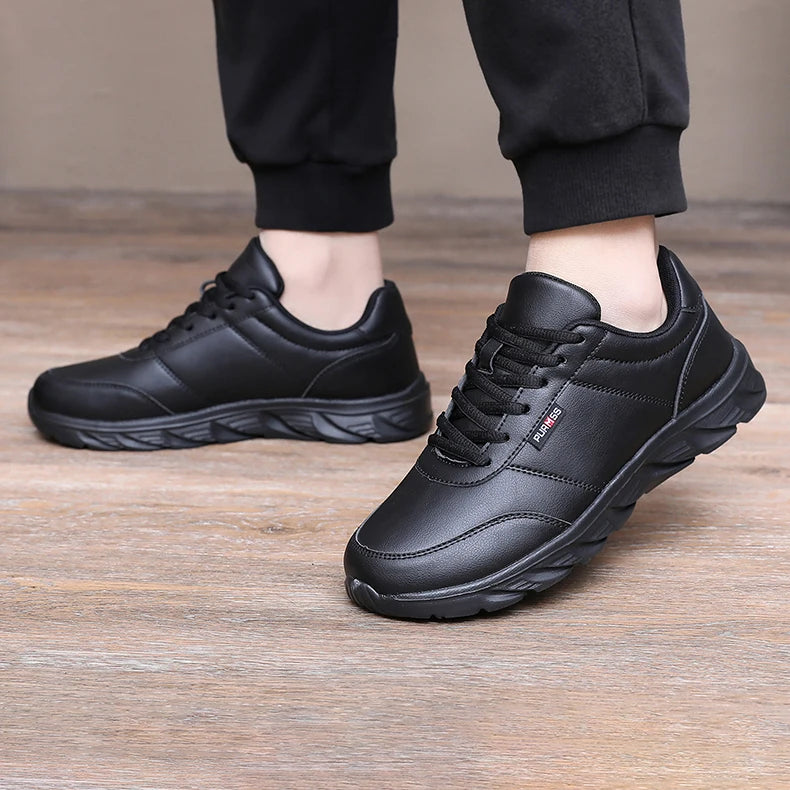 Men Sneakers Soft Sports Running Shoes New Casual Shoes for Men Solid Black White Walking Footwear Fitness jogging Men Shoes