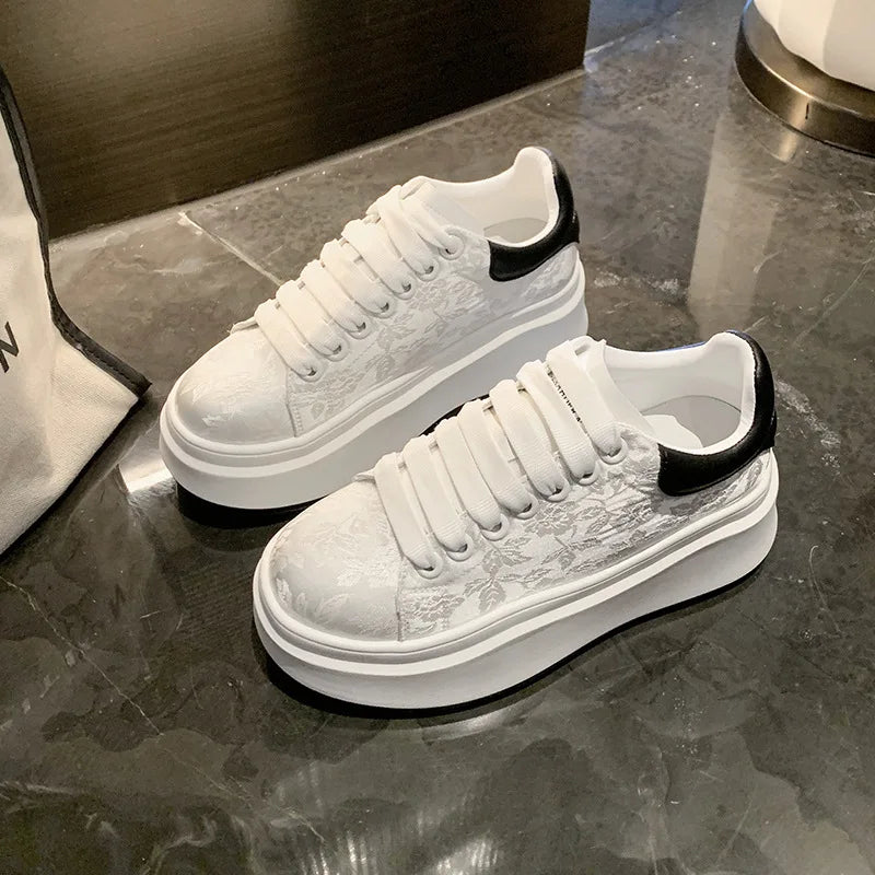 Sneakers for Women 2024 New Fashion Platform Shoe Spring Autumn Casual Flats Female Thick Sole Breathable White Vulcanized Shoes