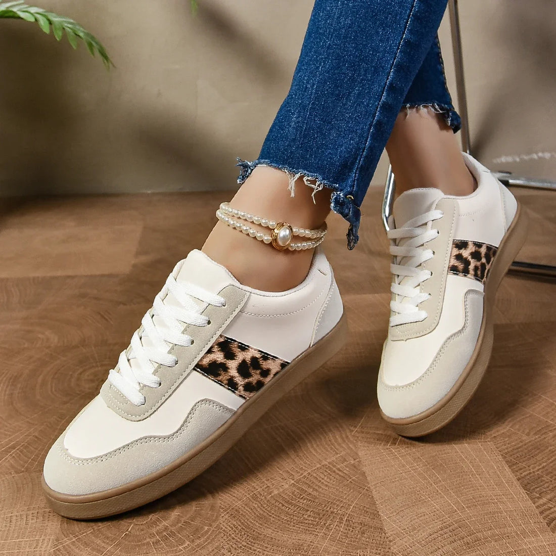 Women Sneakers 2024 New Fashion Luxury Designer Shoes for Women Brand Classical Outdoor Sneakers Casual Women Zapatos De Mujer