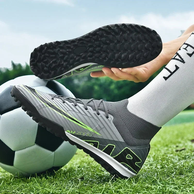 New Men Soccer Shoes Professional Football Boots Soccer Training Shoes Cleats High-quality Ultralight Outdoor Match Non-Slip