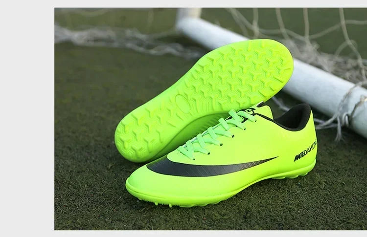 Soccer Shoes For Boys Girls Children'S Youth Broken Studs Flat Bottom For Training Sports Football Boots Cleats Shoes Low-Cut