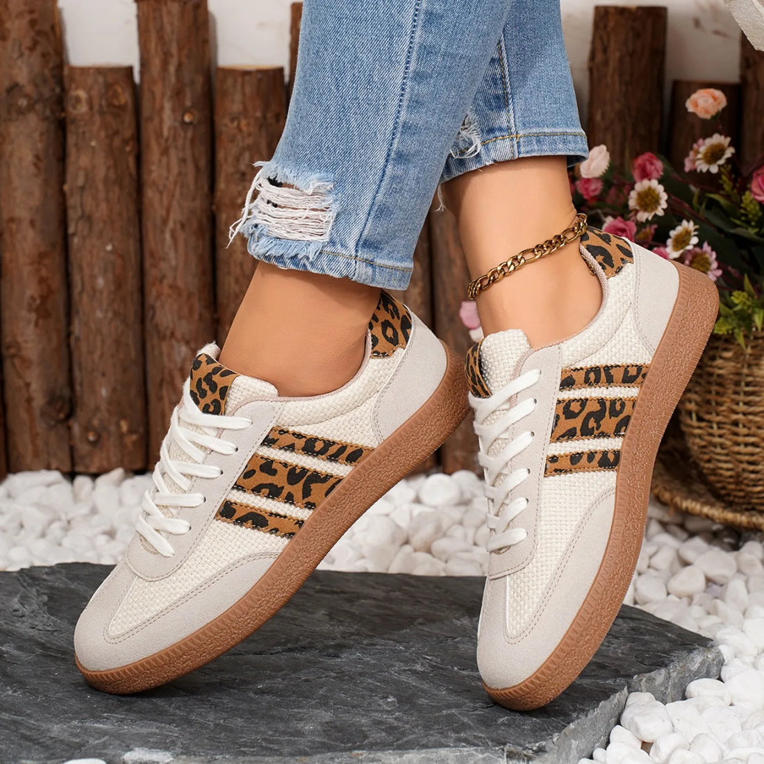 Women Sneakers 2025 New Fashion Luxury Designer Comfortable Shoes for Women Brand Classical Outdoor Sneakers Casual Women
