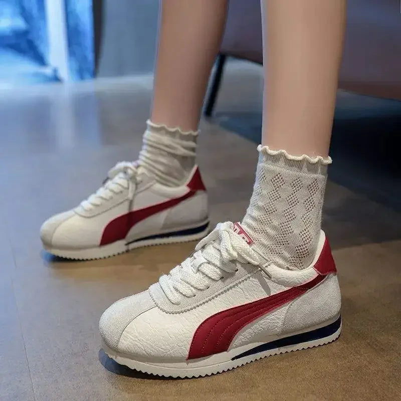 Sneakers Women's Sporty Casual Flat Bottom Shoes Autumn New Breathable Lightweight Soft Bottom Rubber Platform Shoes