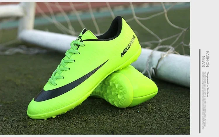 Soccer Shoes For Boys Girls Children'S Youth Broken Studs Flat Bottom For Training Sports Football Boots Cleats Shoes Low-Cut