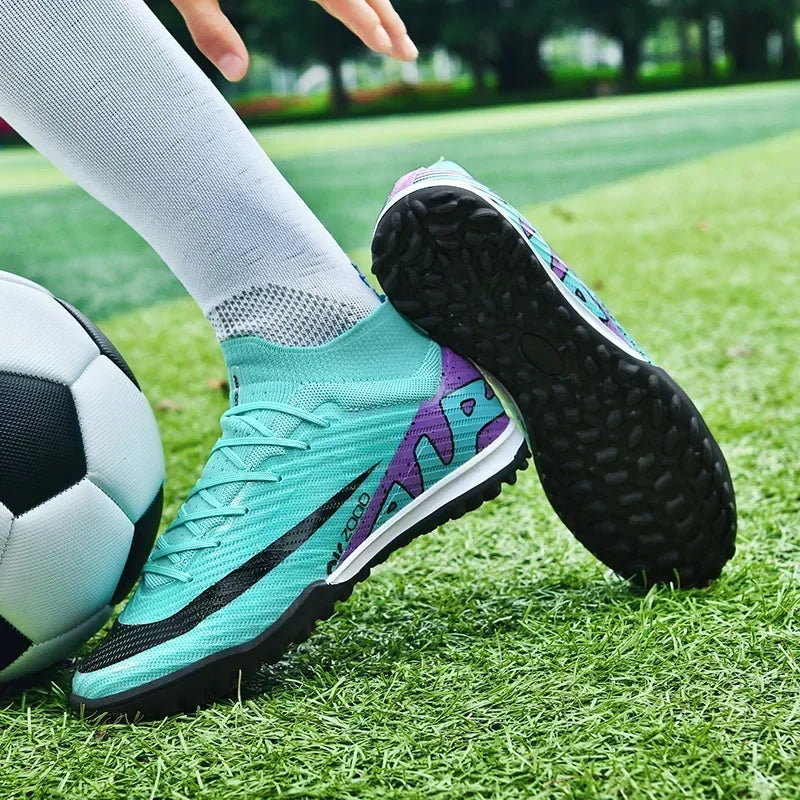 New Men Soccer Shoes Professional Football Boots Soccer Training Shoes Cleats High-quality Ultralight Outdoor Match Non-Slip