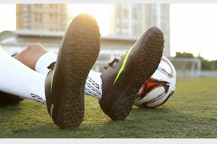 Soccer Shoes For Boys Girls Children'S Youth Broken Studs Flat Bottom For Training Sports Football Boots Cleats Shoes Low-Cut