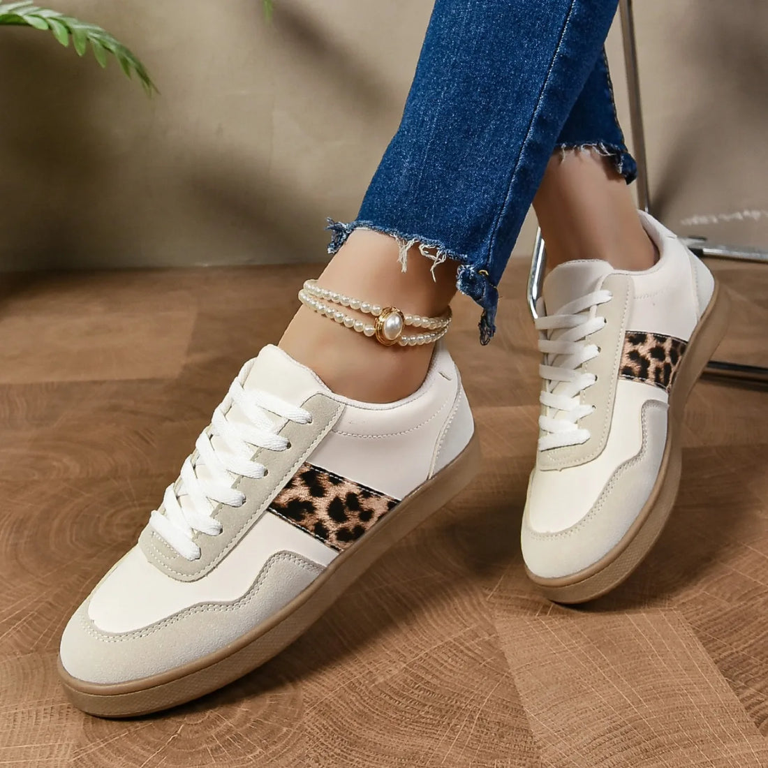 Women Sneakers 2024 New Fashion Luxury Designer Shoes for Women Brand Classical Outdoor Sneakers Casual Women Zapatos De Mujer